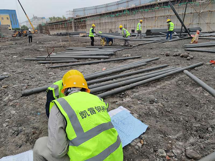 临汾螺栓球网架结构